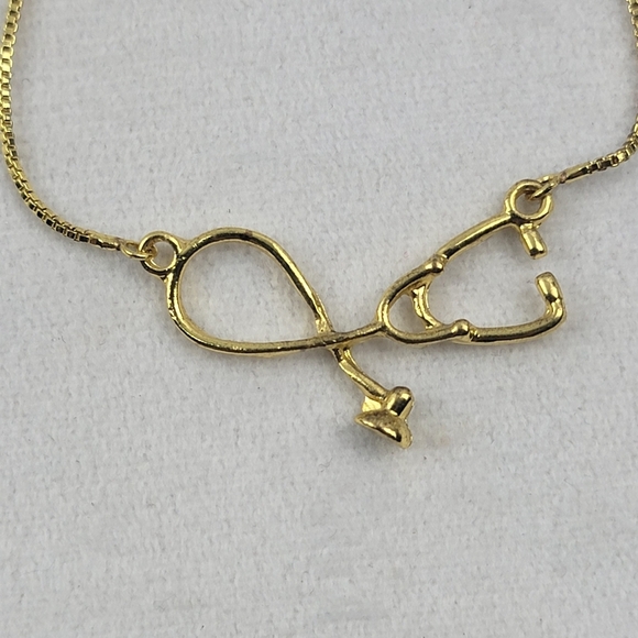 Goldtone Stethascope Doctors Nurses adjustable bracelet - Picture 2 of 5